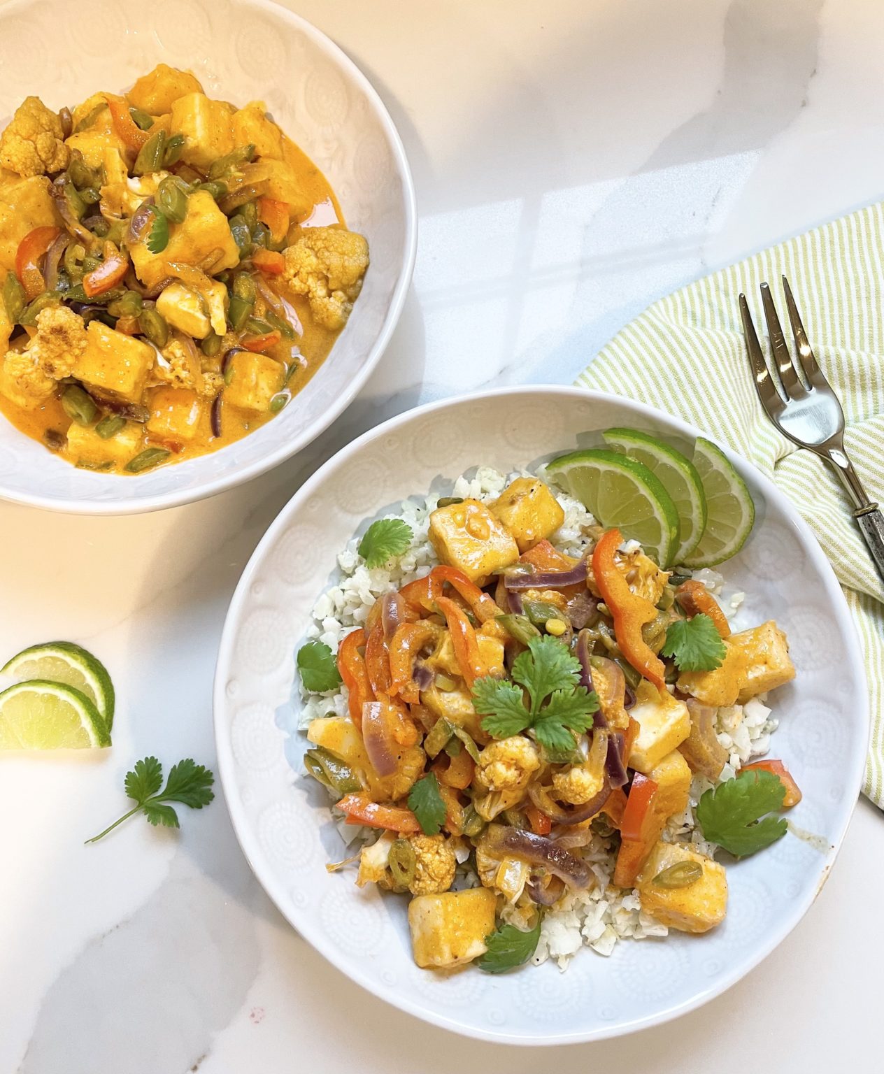 Crispy Tofu and Roasted Cauliflower Curry - brandidean.com